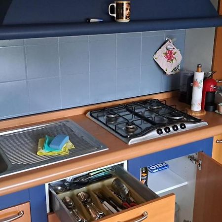 Casamarina Apartment Marina di Montemarciano Luaran gambar